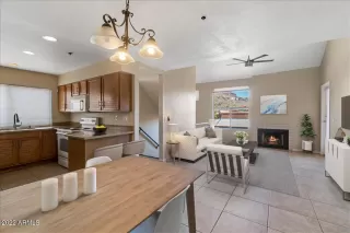 Photo #2: 6339889 Listing