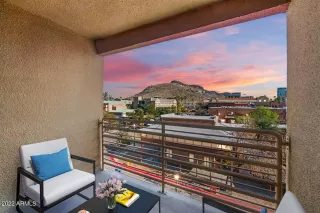 Photo #4: 6339889 Listing