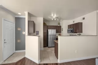 Photo #5: 6339977 Listing