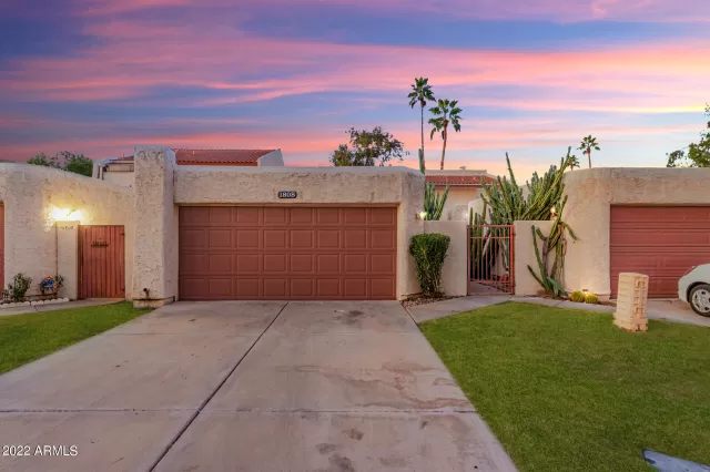 MLS: 6340035 Condo For Sale