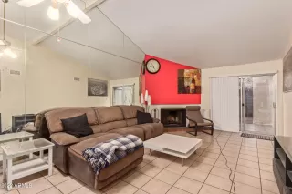 Photo #4: 6340035 Listing 