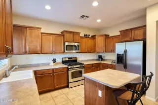 Photo #4: 6340036 Listing 