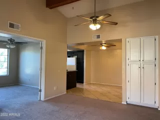 Photo #5: 6340040 Listing 