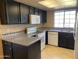 Photo #6: 6340040 Listing 