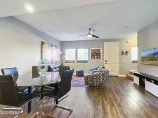 Photo #2: 6340408 Listing