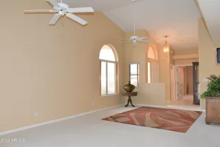 Photo #5: 6340467 Listing 
