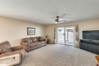 Photo #5: 6340723 Listing