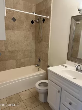 Photo #3: 6340814 Listing 