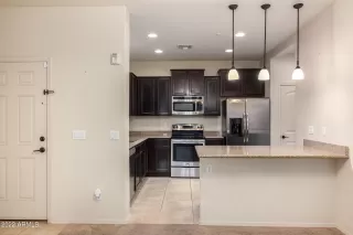 Photo #6: 6341133 Listing