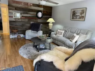 Photo #2: 6341300 Listing