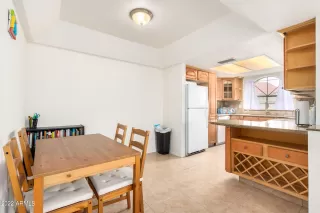 Photo #5: 6341348 Listing 