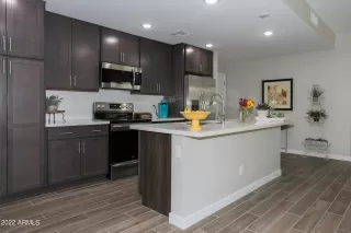 Photo #1: 6341393 Listing 