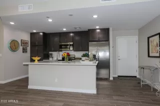 Photo #6: 6341393 Listing 