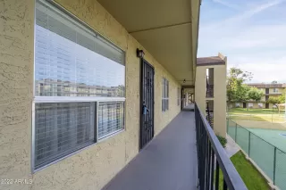 Photo #4: 6341613 Listing