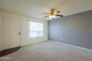 Photo #5: 6341613 Listing