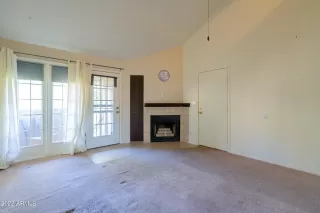 Photo #3: 6341764 Listing