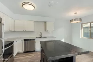 Photo #4: 6341765 Listing 