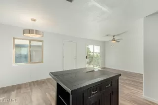 Photo #5: 6341765 Listing 