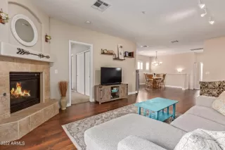 Photo #1: 6341830 Listing 