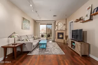 Photo #3: 6341830 Listing 