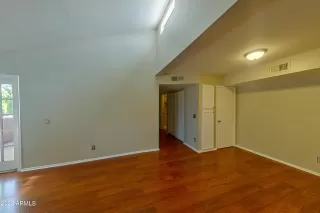 Photo #2: 6342150 Listing