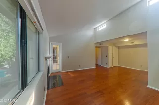 Photo #3: 6342150 Listing