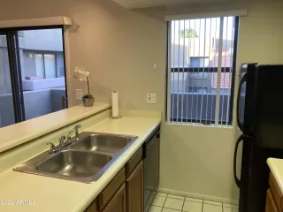 Photo #3: 6342434 Listing