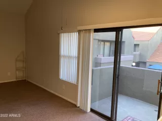 Photo #4: 6342434 Listing