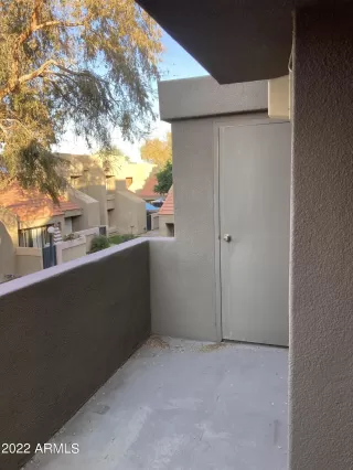 Photo #5: 6342434 Listing