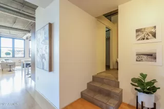 Photo #4: 6342533 Listing