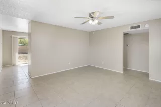 Photo #3: 6342545 Listing