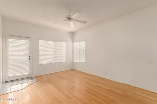 Photo #5: 6342612 Listing