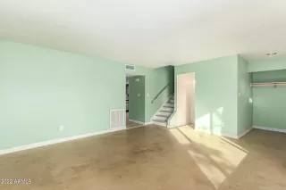 Photo #2: 6342619 Listing