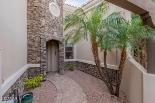 Photo #4: 6342621 Listing