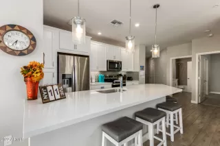Photo #6: 6342933 Listing 
