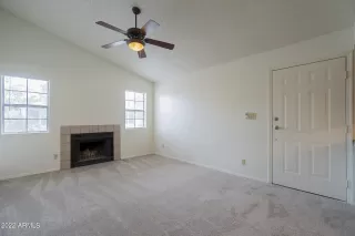 Photo #6: 6342998 Listing