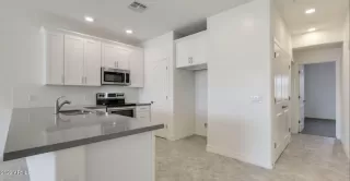 Photo #6: 6343049 Listing