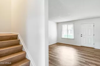 Photo #6: 6343071 Listing