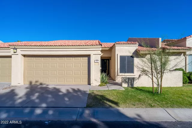 MLS: 6343124 Condo For Sale