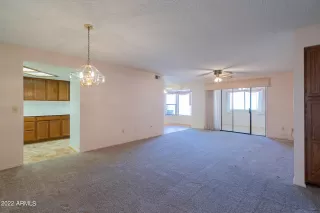 Photo #4: 6343124 Listing