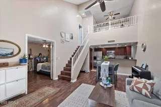 Photo #4: 6343152 Listing