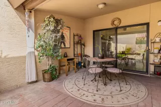 Photo #4: 6343235 Listing