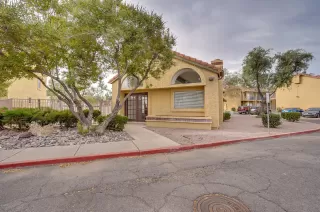 Photo #6: 6343344 Listing