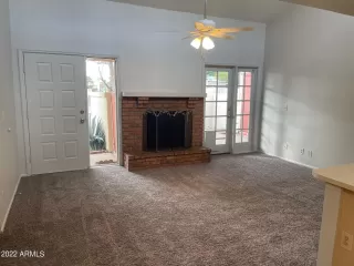 Photo #3: 6343443 Listing