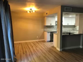 Photo #2: 6343615 Listing