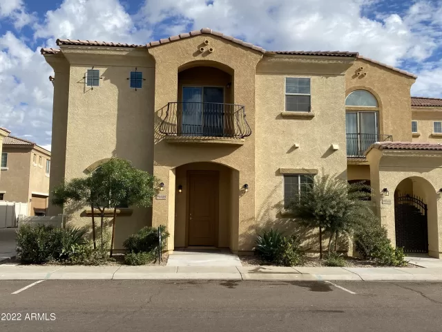 MLS: 6343632 Condo For Sale