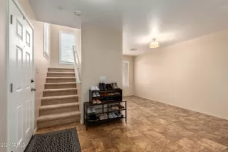 Photo #4: 6343729 Listing