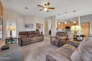 Photo #1: 6343771 Listing 