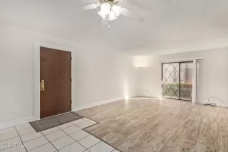 Photo #3: 6343800 Listing 