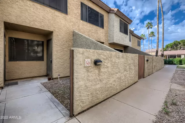 MLS: 6344077 Condo For Sale